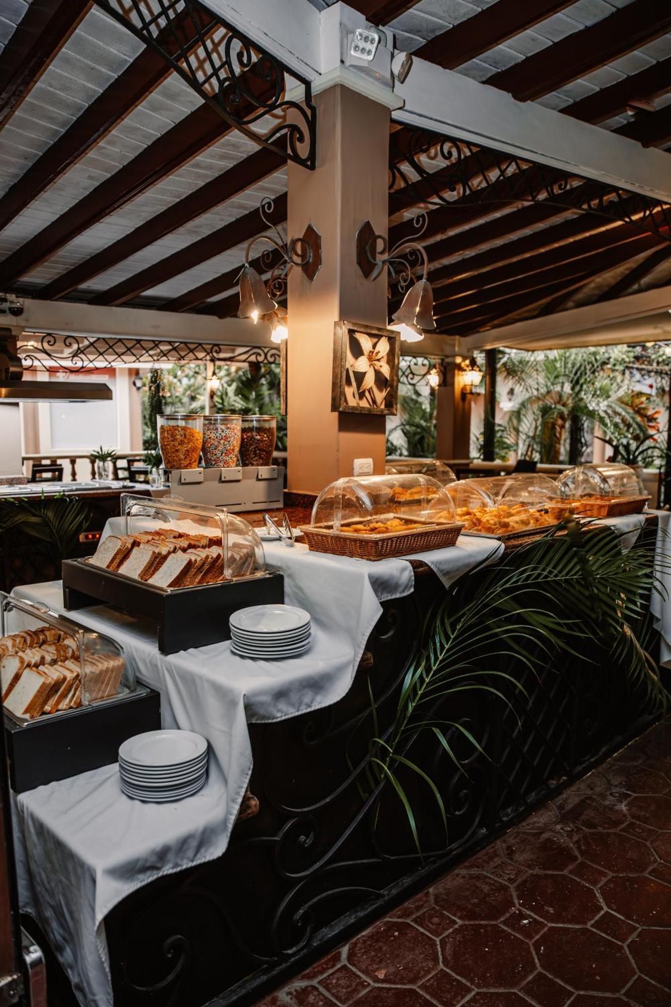 Hotel Plaza Brisas Mt Punta Cana Buitenkant foto